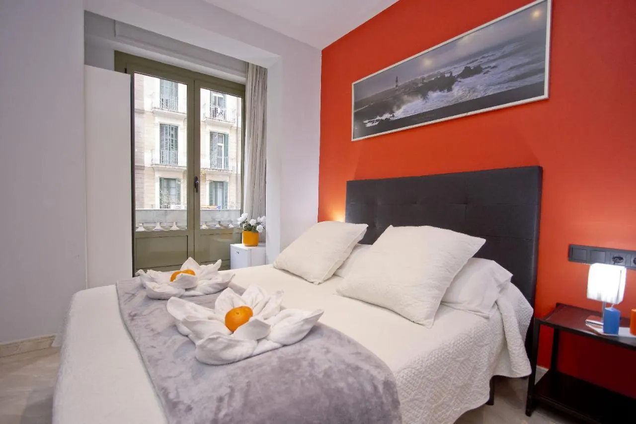 Barcelona City Centre Hostal Konukevi