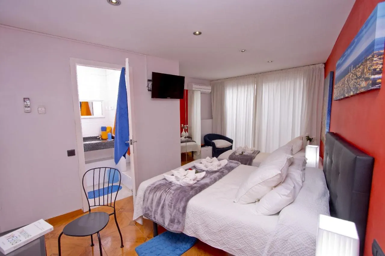 Konukevi Barcelona City Centre Hostal
