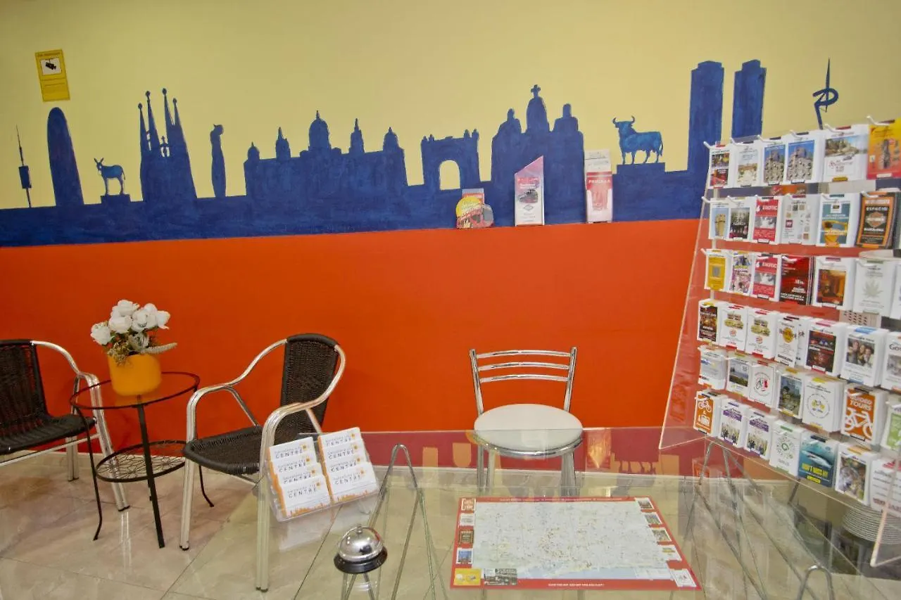 Barcelona City Centre Hostal 2*,  İspanya