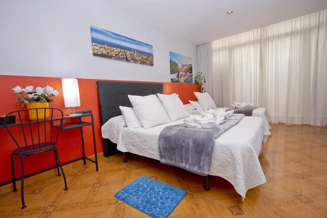 Barcelona City Centre Hostal