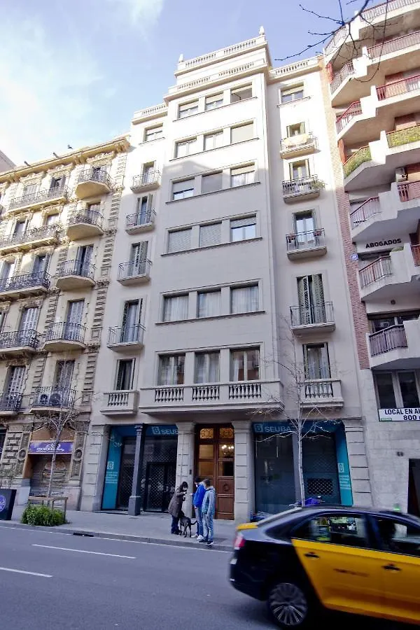 Barcelona City Centre Hostal Guest house